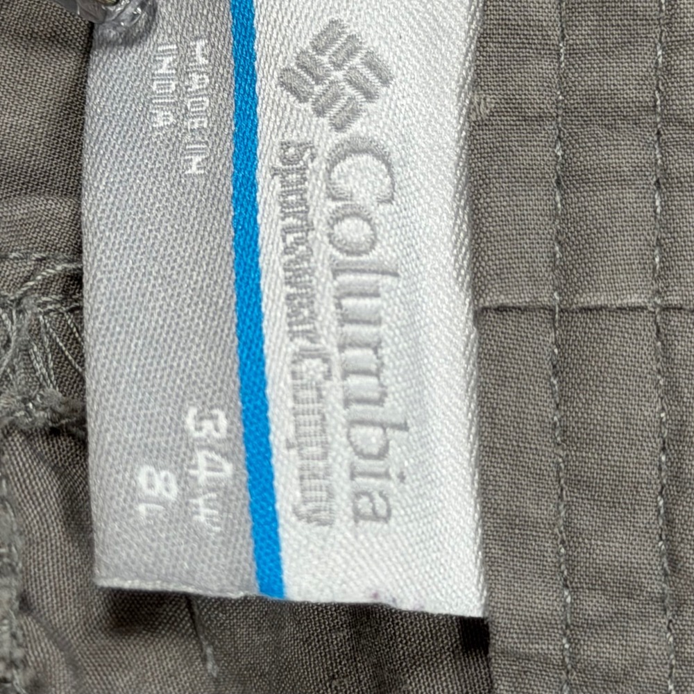 Columbia Sportswear Shorts Mens 34 Gray Excellent Utility Hiking 8in Inseam - Picture 3 of 7